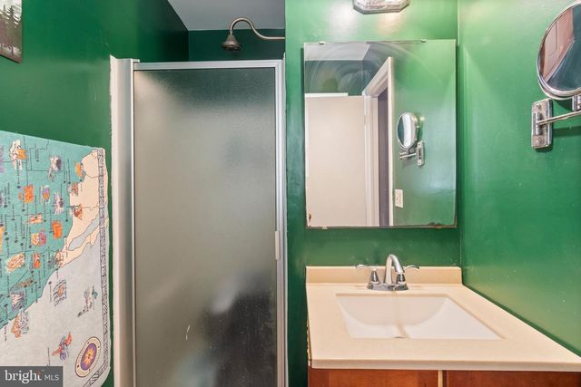 3000 BREEZEWOOD LN, Hampstead, MD 21074
