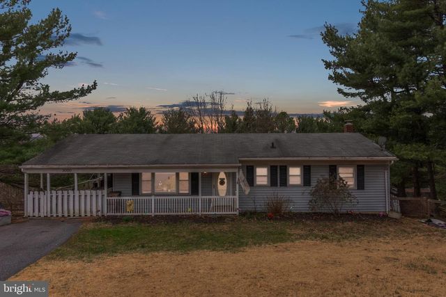 3000 BREEZEWOOD LN, Hampstead, MD 21074