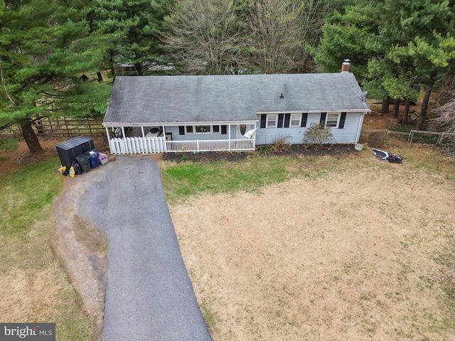 3000 BREEZEWOOD LN, Hampstead, MD 21074