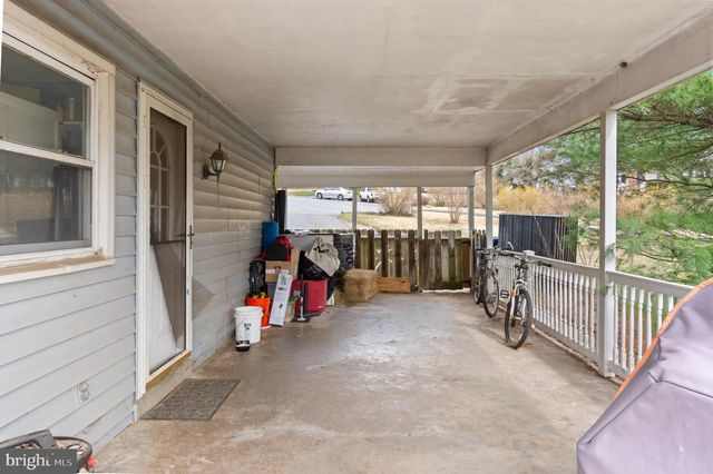 3000 BREEZEWOOD LN, Hampstead, MD 21074