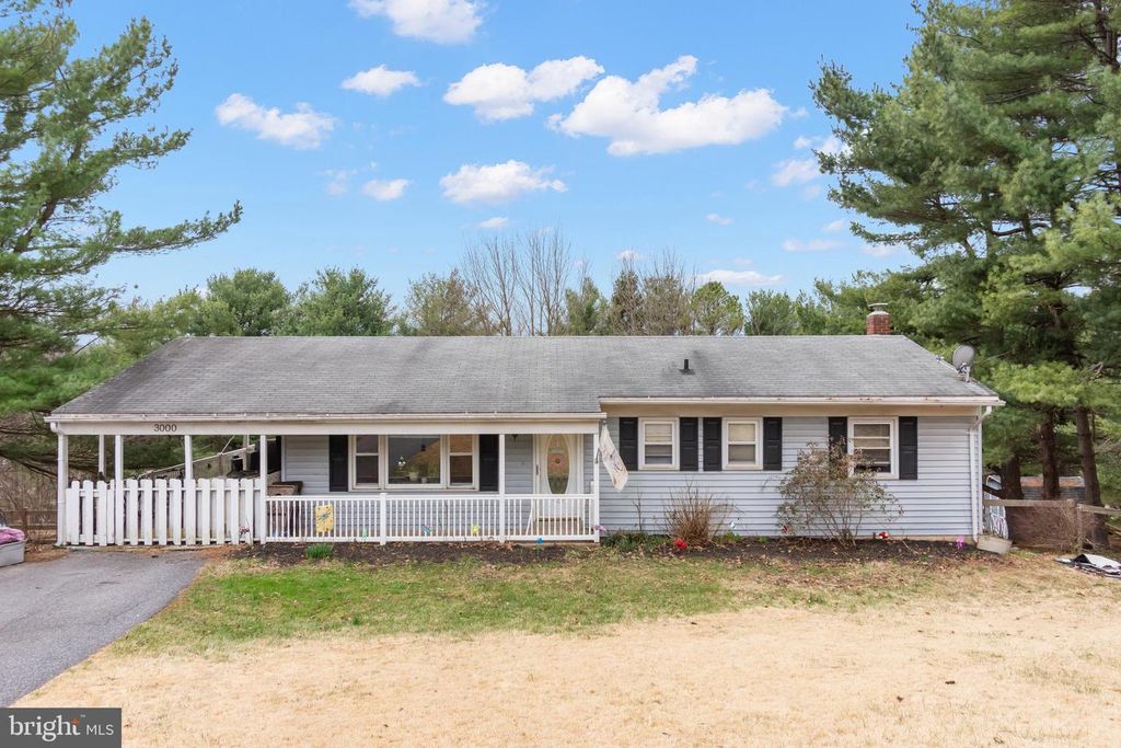 3000 BREEZEWOOD LN, Hampstead, MD 21074
