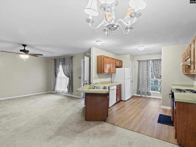 108 Coventry Court Street, Lexington, SC 29072