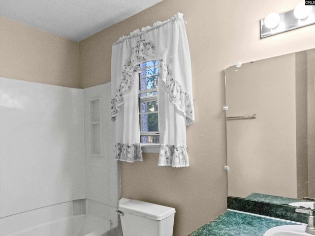 108 Coventry Court Street, Lexington, SC 29072