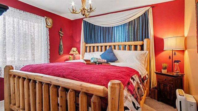 12718 112th Avenue, Grand Haven, MI 49417