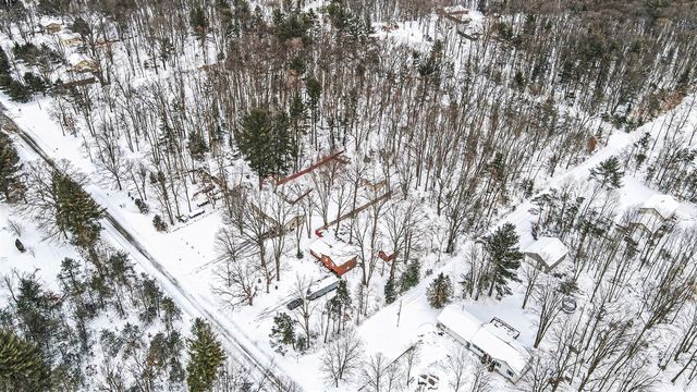 12718 112th Avenue, Grand Haven, MI 49417