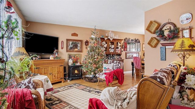 12718 112th Avenue, Grand Haven, MI 49417