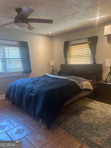 969 Flowers Road, Molena, GA 30258