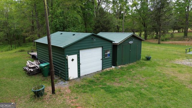 969 Flowers Road, Molena, GA 30258