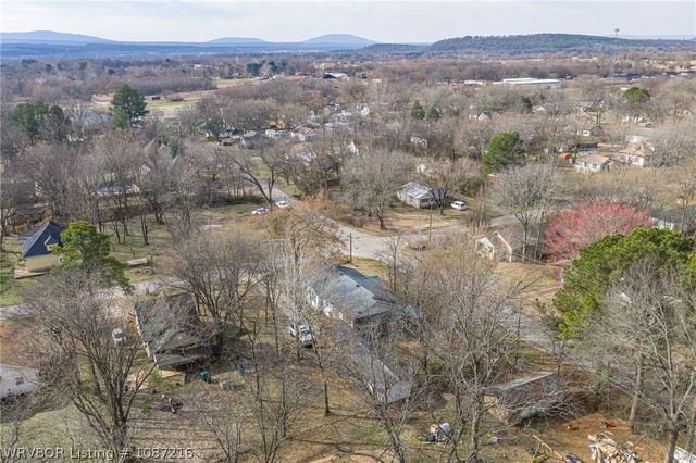 381 W 4th Street, Booneville, AR 72927