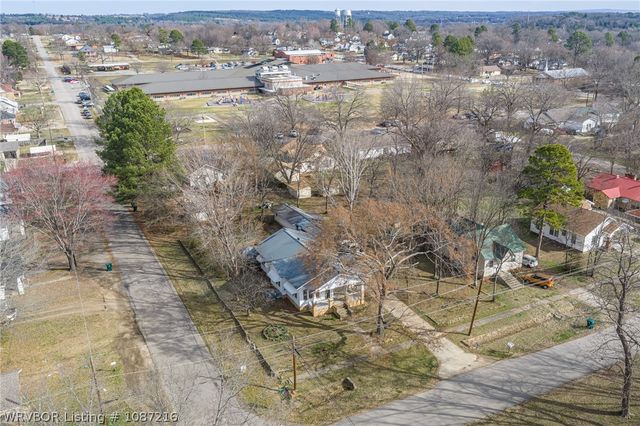 381 W 4th Street, Booneville, AR 72927