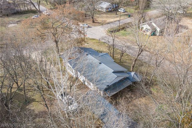 381 W 4th Street, Booneville, AR 72927