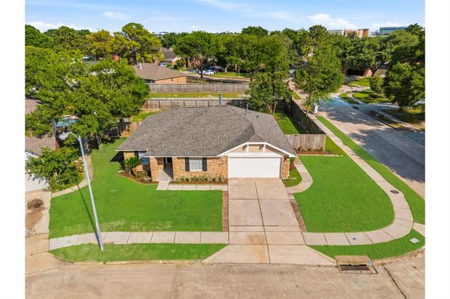 11014 Rippling Fields Court, Houston, TX 77064