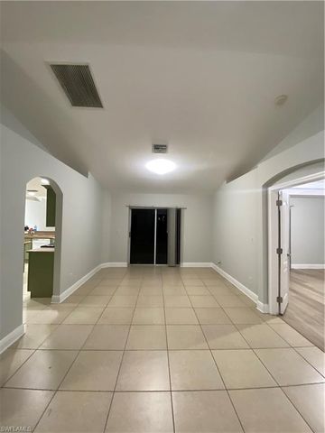 5100 Hanna AVE N, Lehigh Acres, FL 33971