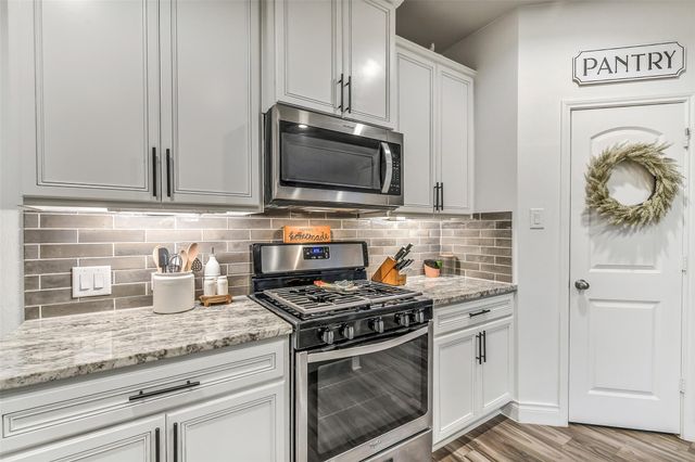 9239 Brunel Lane, Houston, TX 77044