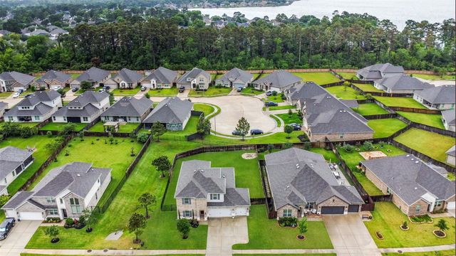 9239 Brunel Lane, Houston, TX 77044