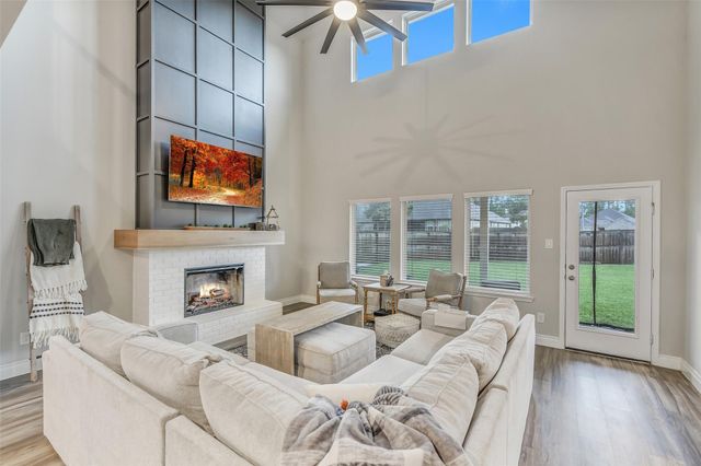 9239 Brunel Lane, Houston, TX 77044