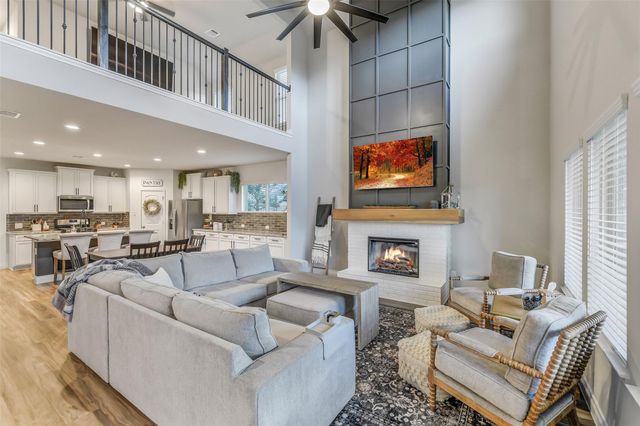 9239 Brunel Lane, Houston, TX 77044