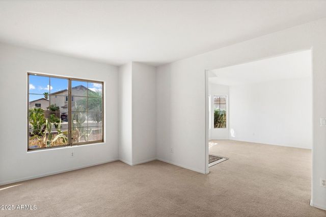 13164 W OCOTILLO Lane, Surprise, AZ 85374