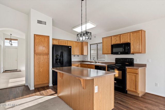 13164 W OCOTILLO Lane, Surprise, AZ 85374