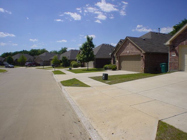 209 Bird Creek Drive, Little Elm, TX 75068