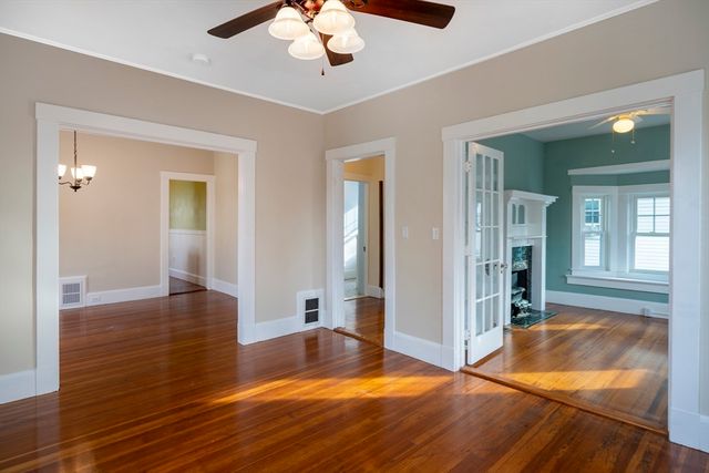 159 Langdon Ave 159, Watertown, MA 02472