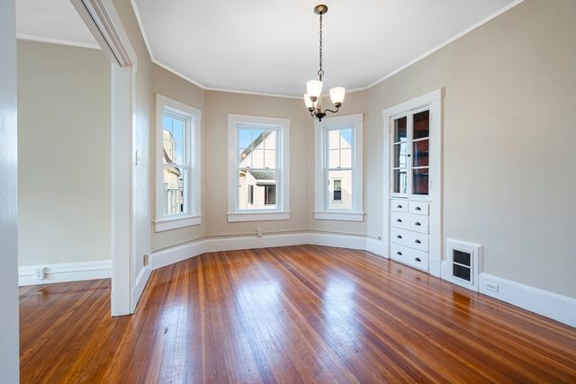 159 Langdon Ave 159, Watertown, MA 02472