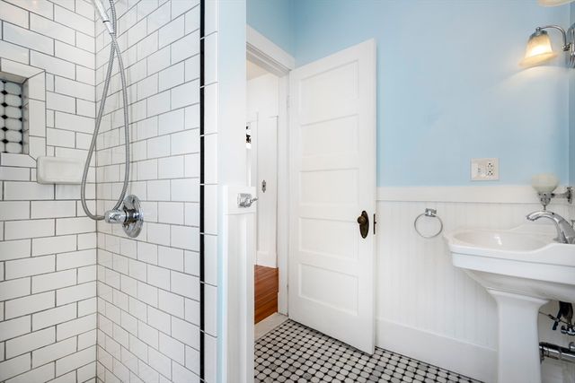 159 Langdon Ave 159, Watertown, MA 02472