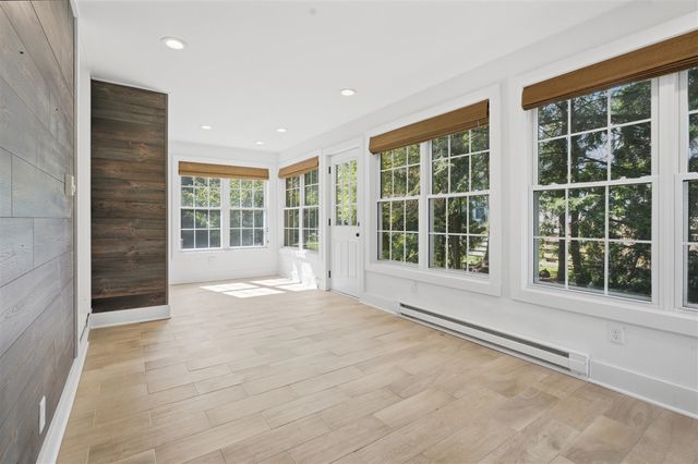 701 S Elm Street, Three Oaks, MI 49128