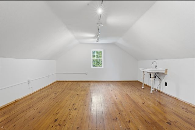 701 S Elm Street, Three Oaks, MI 49128