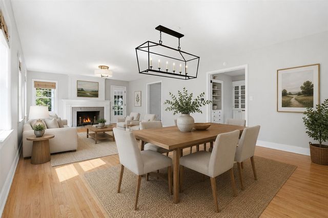 701 S Elm Street, Three Oaks, MI 49128