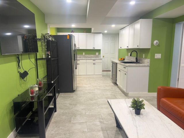 92 Brown Ave Garden, Boston, MA 02131