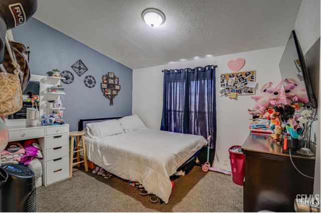 6601 Eucalyptus Drive 221, Bakersfield, CA 93306