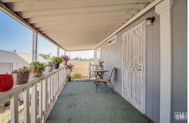 6601 Eucalyptus Drive 221, Bakersfield, CA 93306