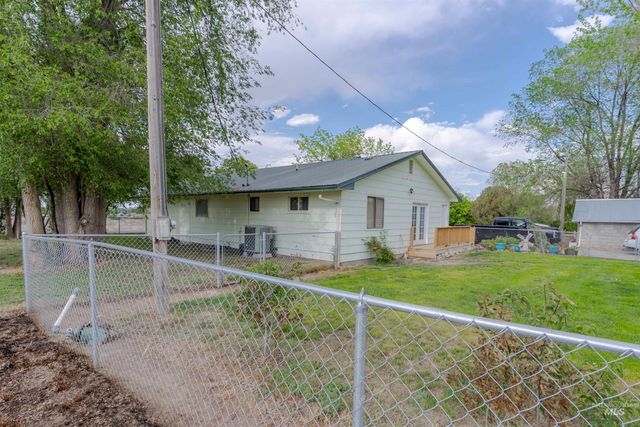 794 Park Ave, Twin Falls, ID 83301