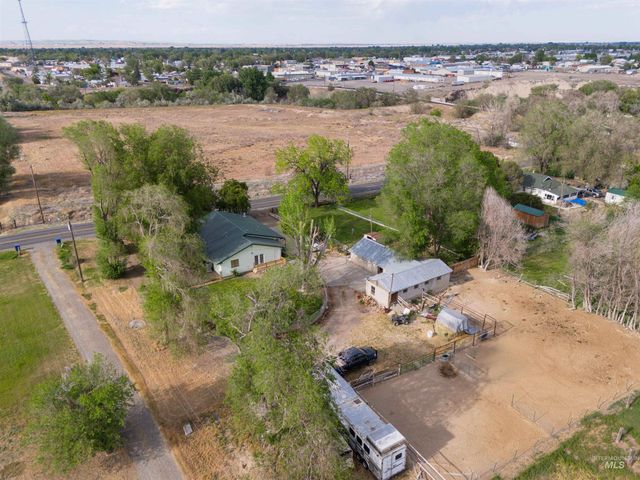 794 Park Ave, Twin Falls, ID 83301