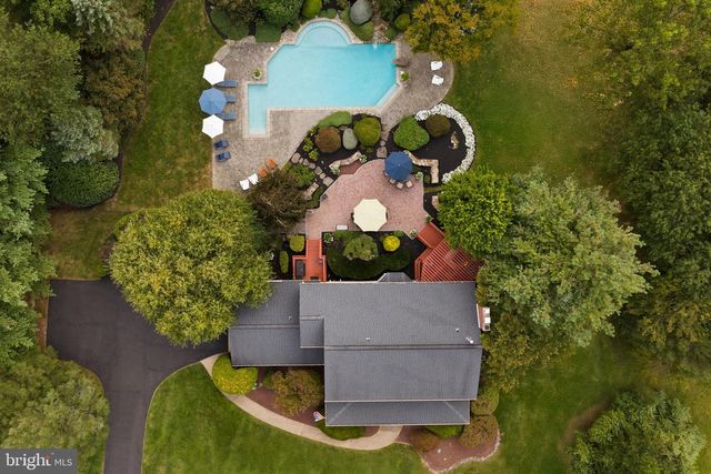 44 WALTERS RD, Robbinsville, NJ 08691