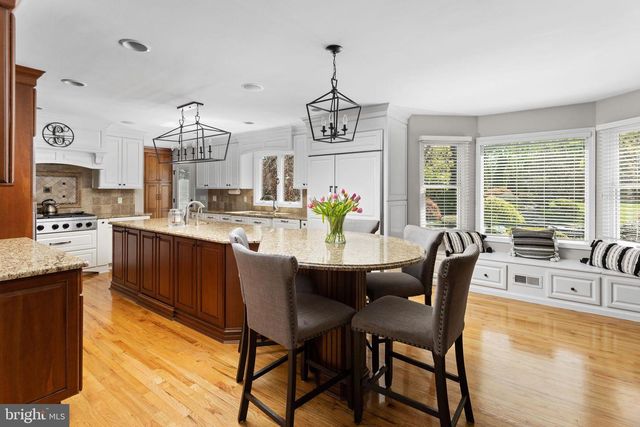 44 WALTERS RD, Robbinsville, NJ 08691