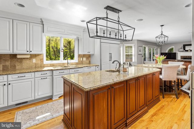 44 WALTERS RD, Robbinsville, NJ 08691