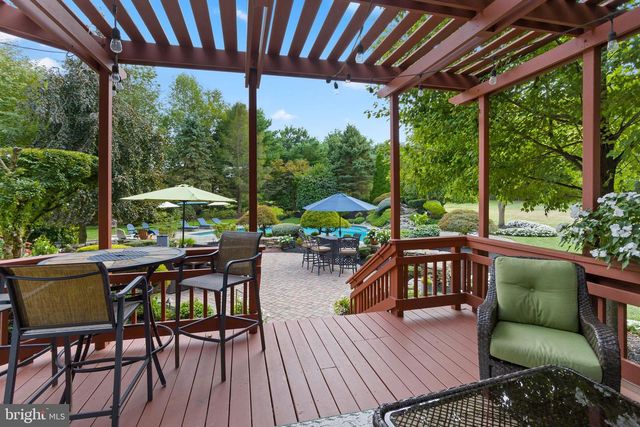 44 WALTERS RD, Robbinsville, NJ 08691