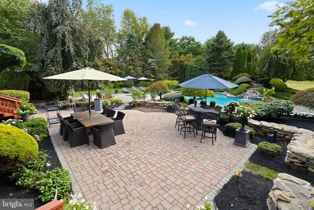 44 WALTERS RD, Robbinsville, NJ 08691