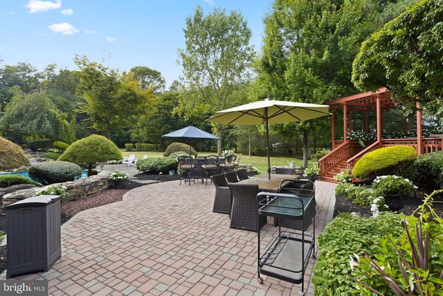 44 WALTERS RD, Robbinsville, NJ 08691