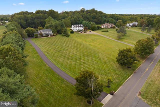 44 WALTERS RD, Robbinsville, NJ 08691
