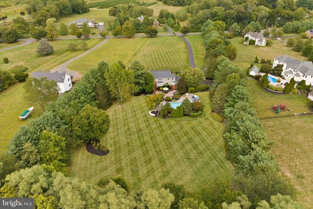 44 WALTERS RD, Robbinsville, NJ 08691