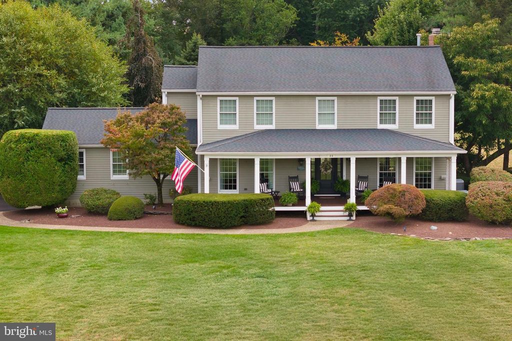 44 WALTERS RD, Robbinsville, NJ 08691