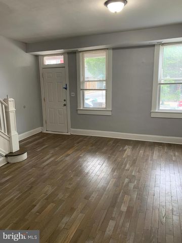 2516 BARCLAY ST, Baltimore, MD 21218