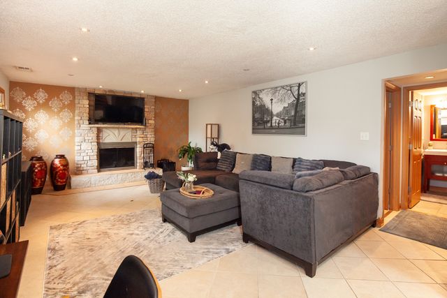 12320 Tim Tam Court, Orland Park, IL 60467