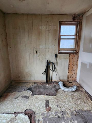 201 N Main Street, Yale, IA 50277