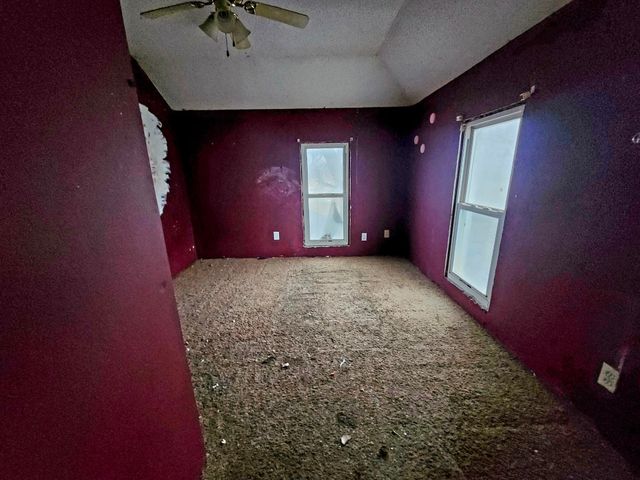 201 N Main Street, Yale, IA 50277