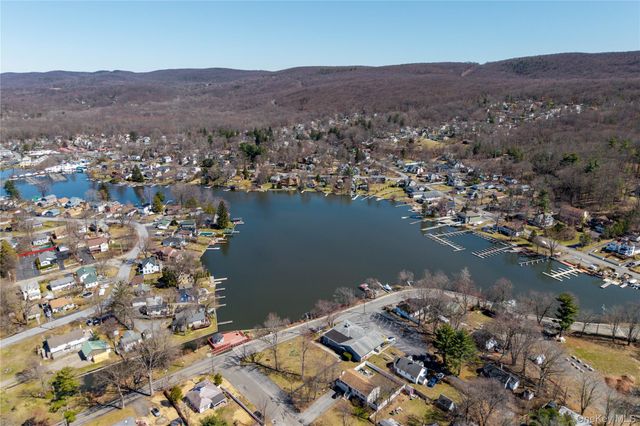 1100 State Route 17A, Greenwood Lake, NY 10925