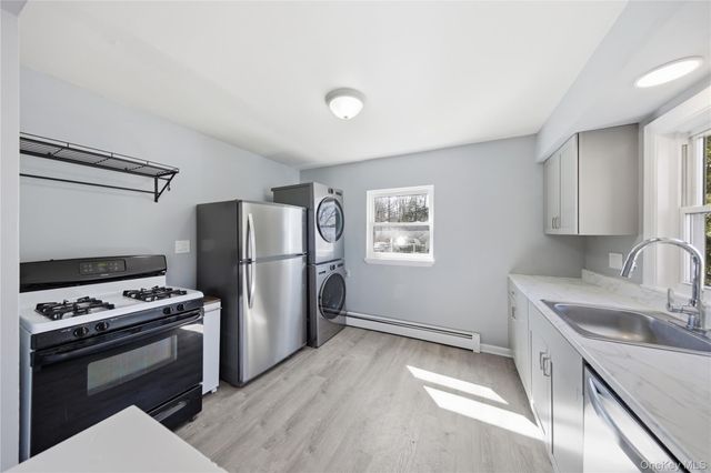 1100 State Route 17A, Greenwood Lake, NY 10925
